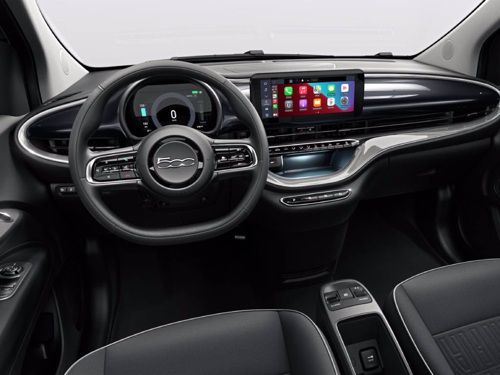 FIAT 500e 23,65 kwh entry pack tech