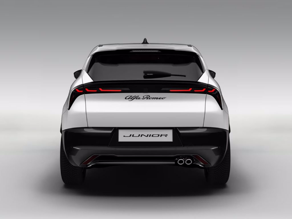 ALFA ROMEO Junior 1.2 ibrida sprint 145cv edct6