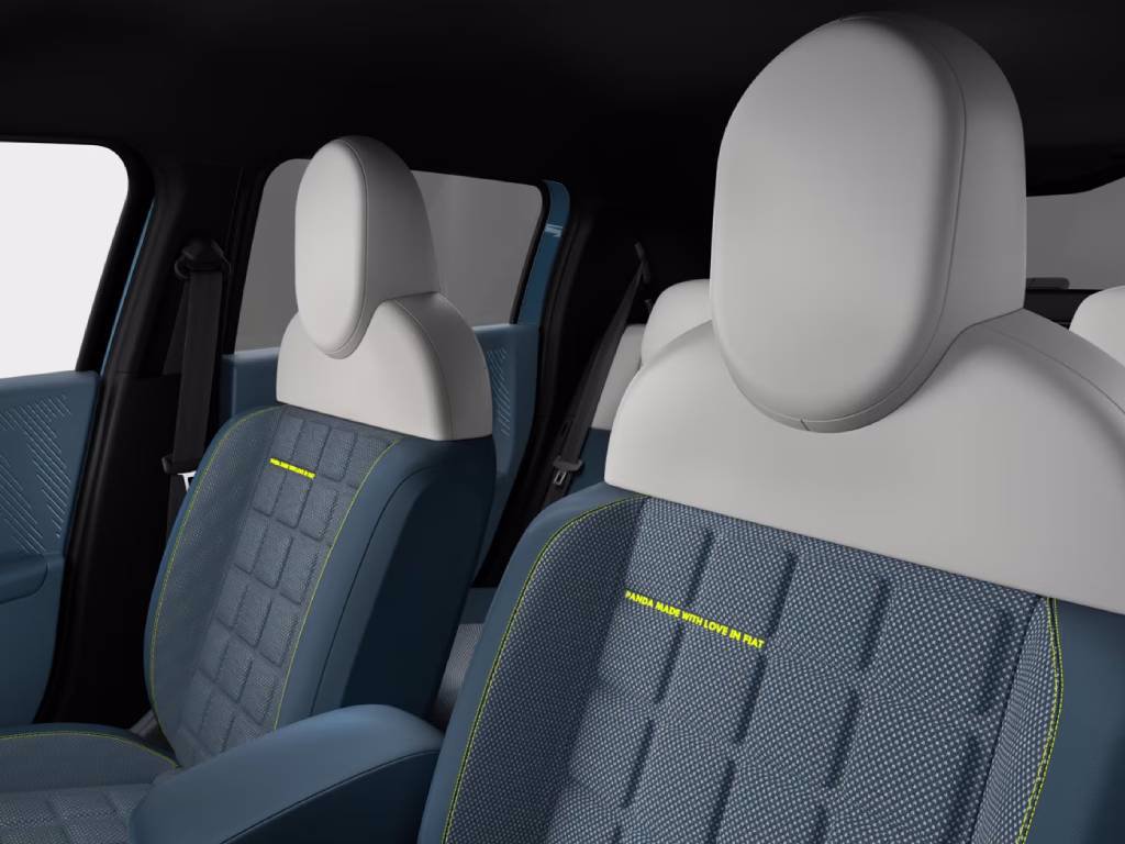 FIAT Grande panda 1.2 hybrid la prima 110cv edct