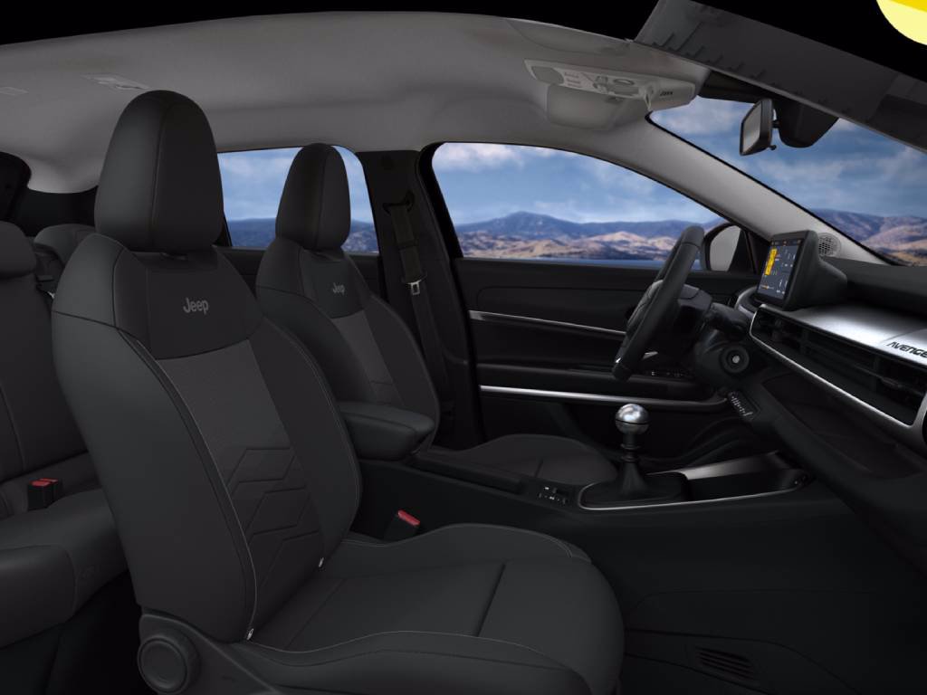 JEEP Avenger 1.2 turbo e-hybrid mhev altitude fwd 110cv edct6