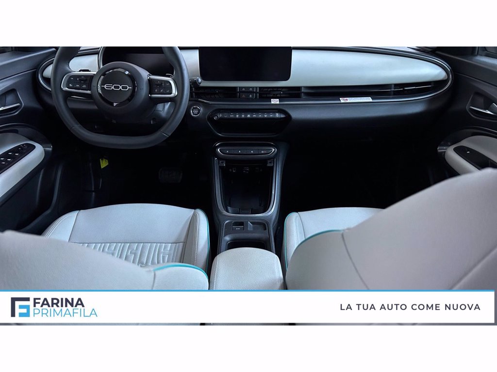 FIAT 600 1.2 hybrid la prima 110cv auto