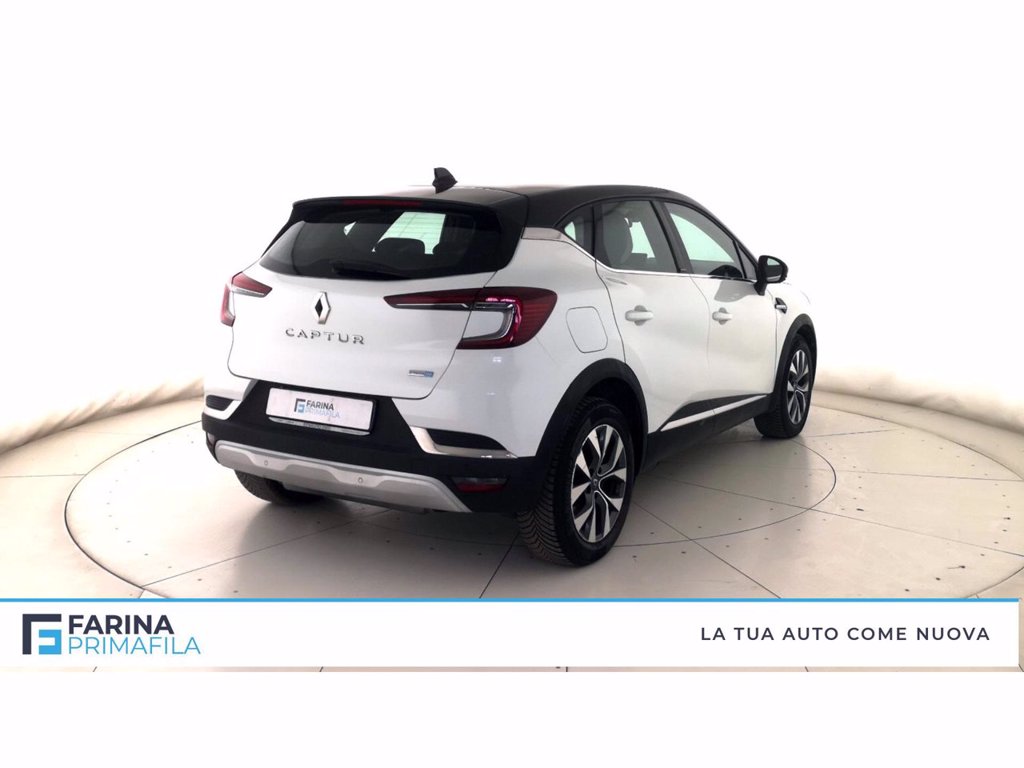 RENAULT Captur 1.6 E-Tech phev Intens 160cv auto my21