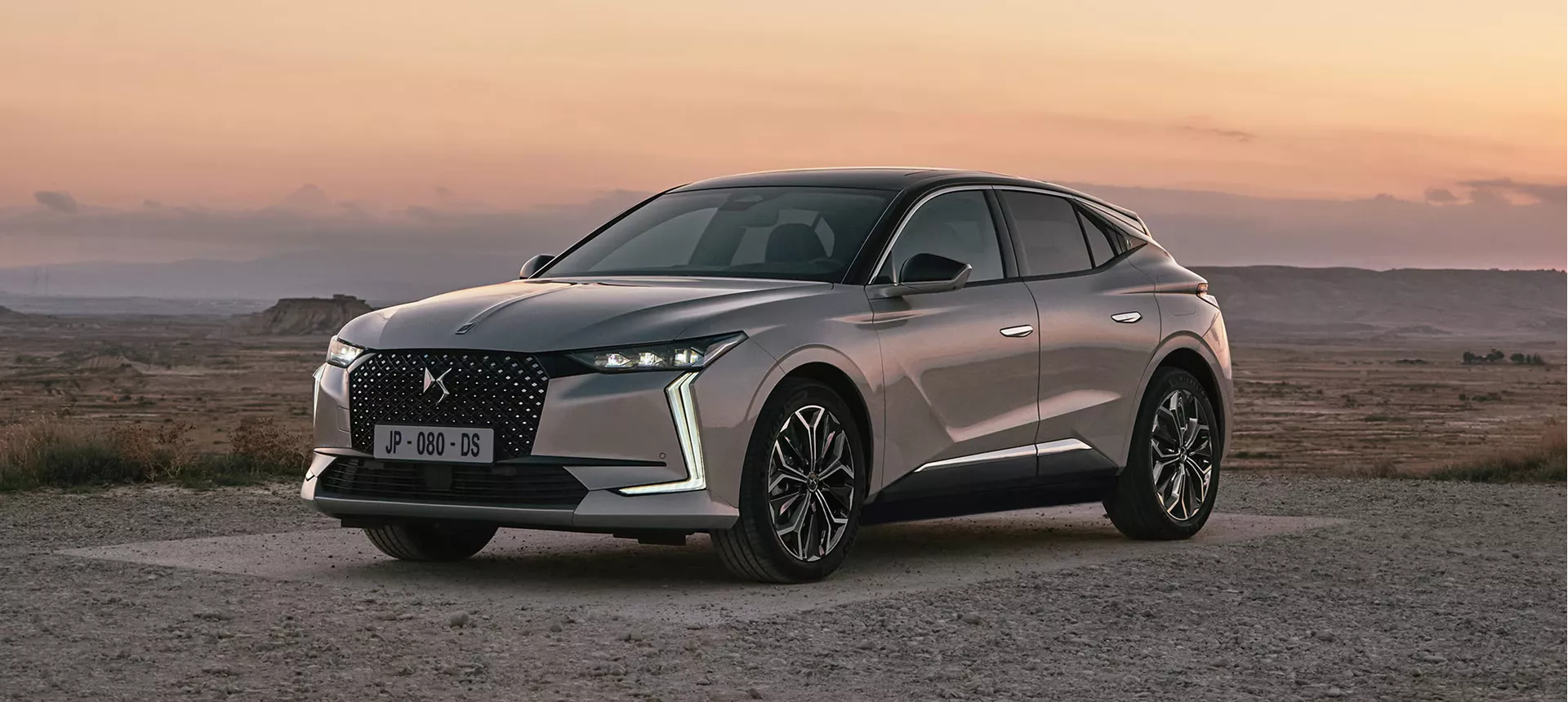 DS 4